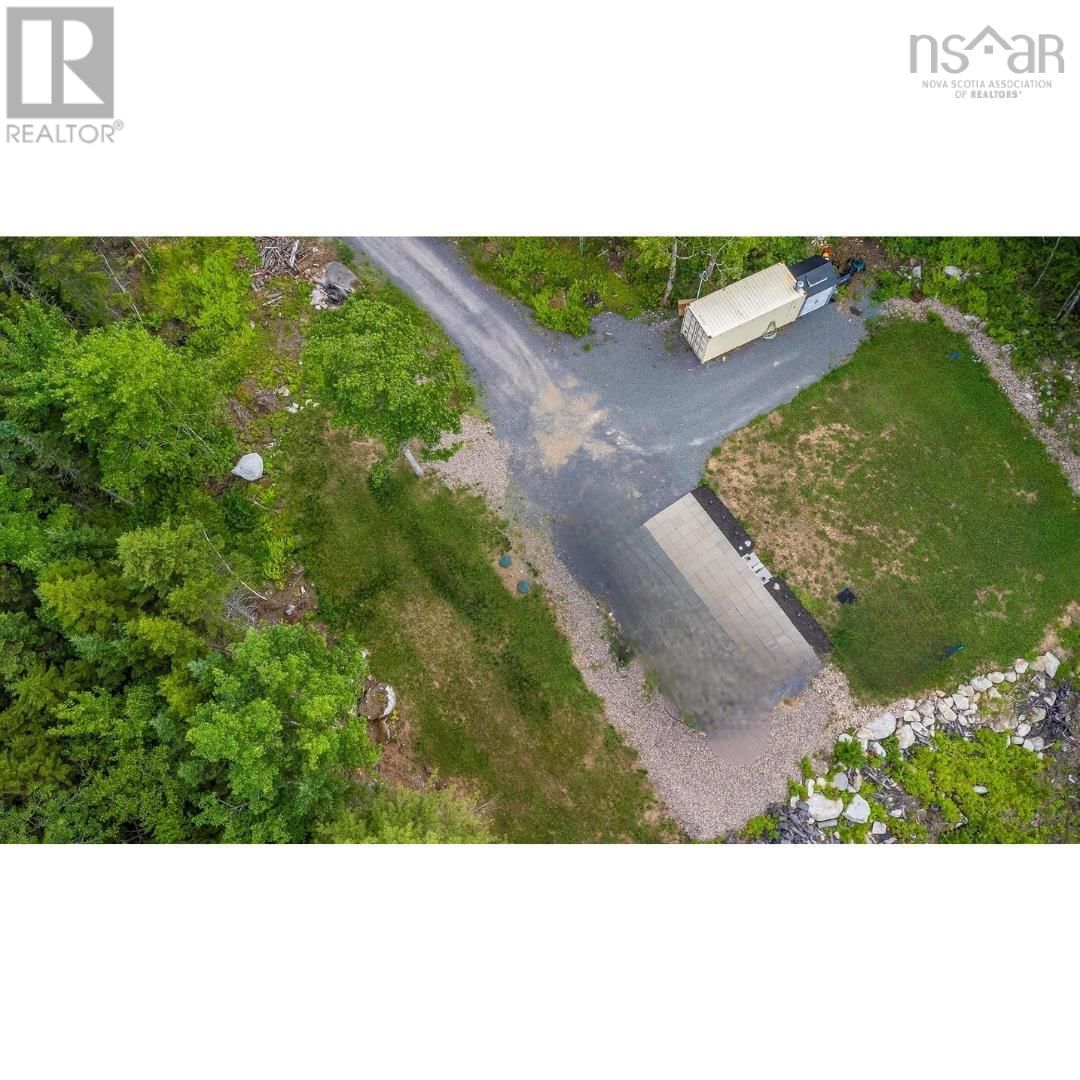 111 MIDDLE LAKE NORTH ROAD Image 1