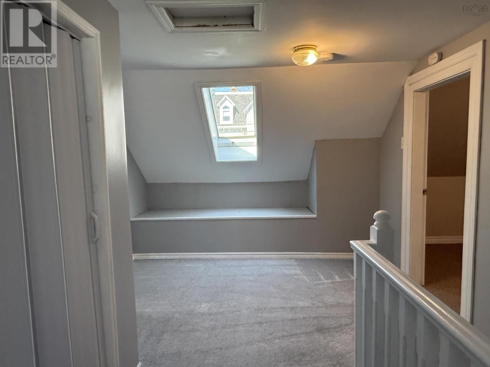 239 HIGH STREET Image 32