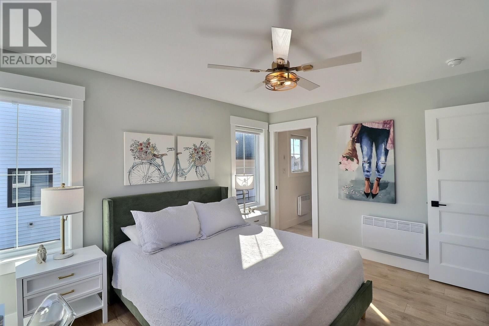 19 ELLIS AVENUE Image 14