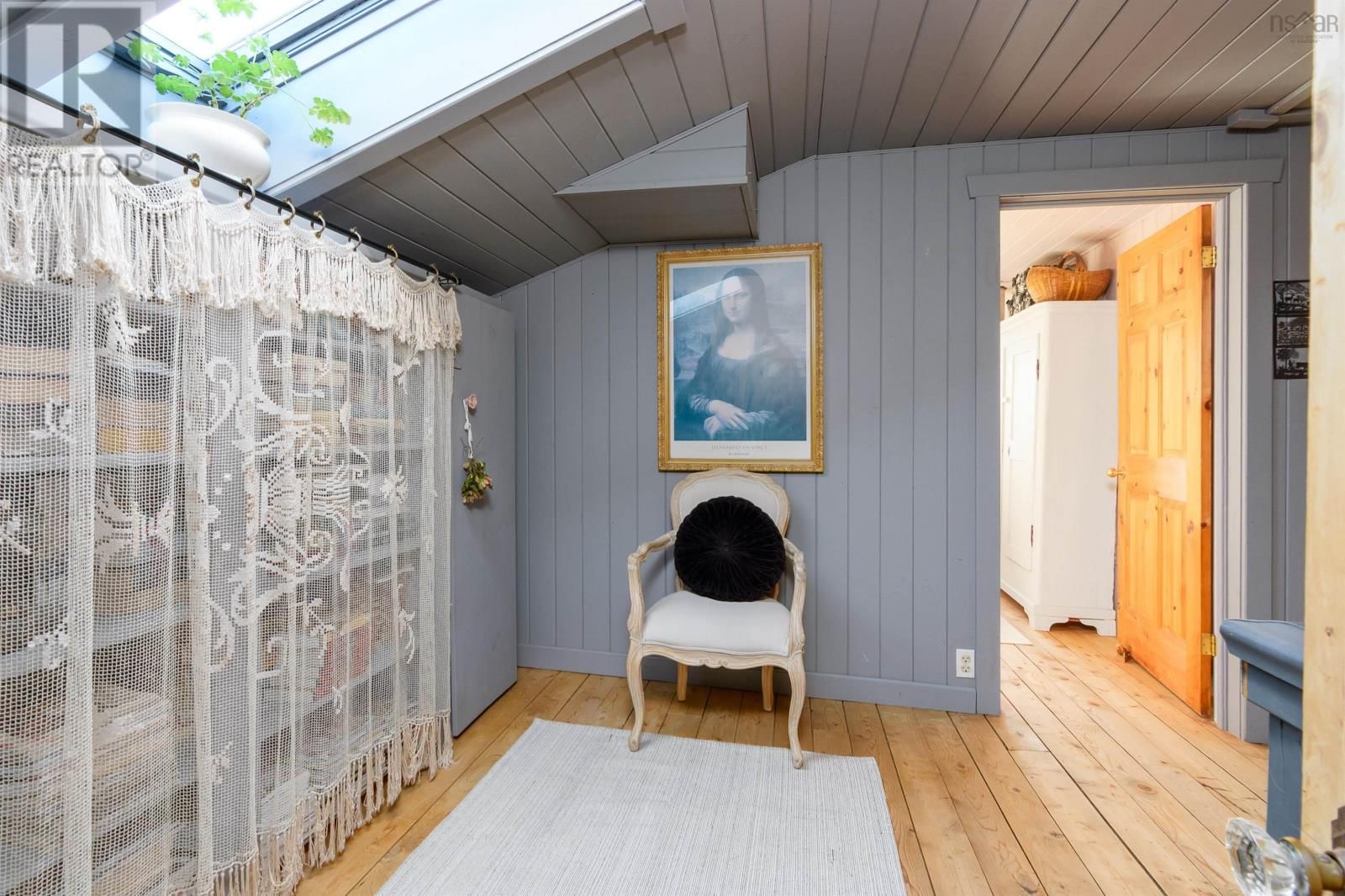 2660 LOCH LOMOND ROAD Image 31