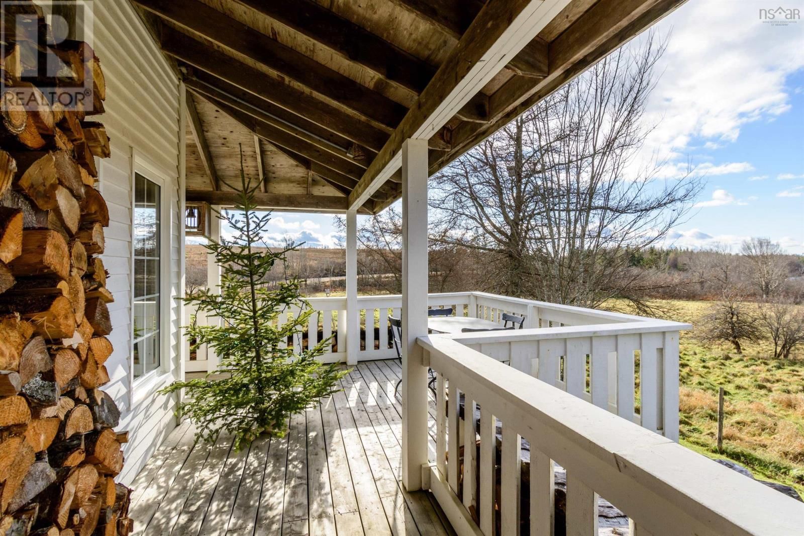 2660 LOCH LOMOND ROAD Image 39