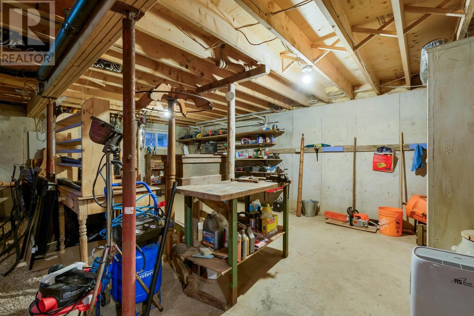 2660 LOCH LOMOND ROAD Image 49