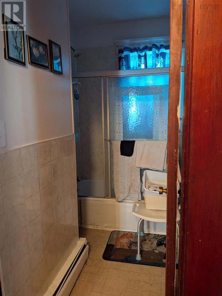 5655 MACARA STREET NORTH Image 14