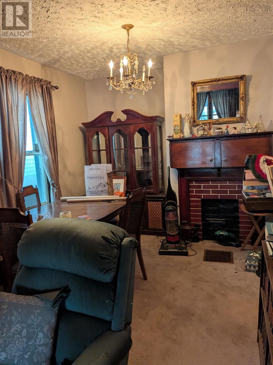 5655 MACARA STREET NORTH Image 16