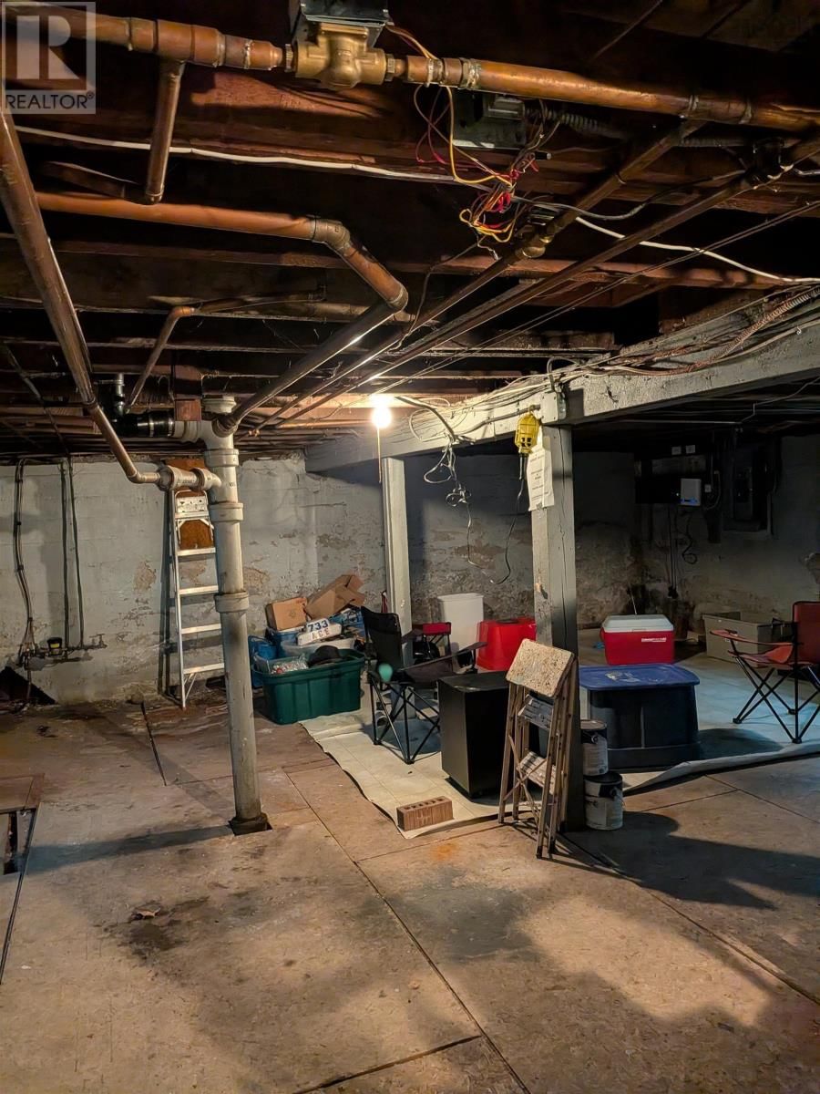 5655 MACARA STREET NORTH Image 29