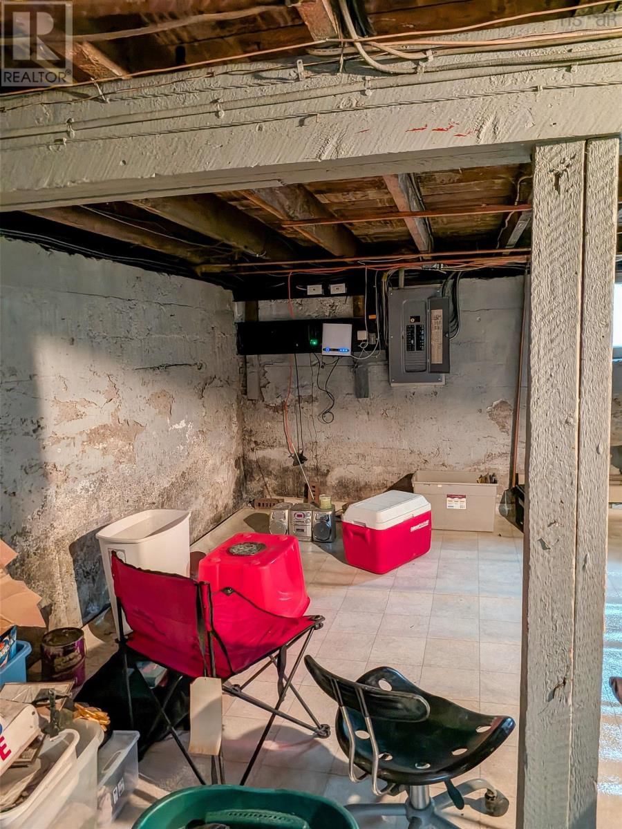 5655 MACARA STREET NORTH Image 31