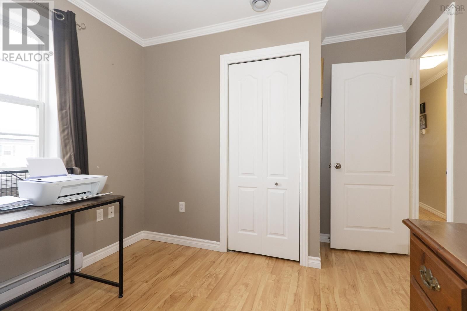 1 CASPER COURT Image 26