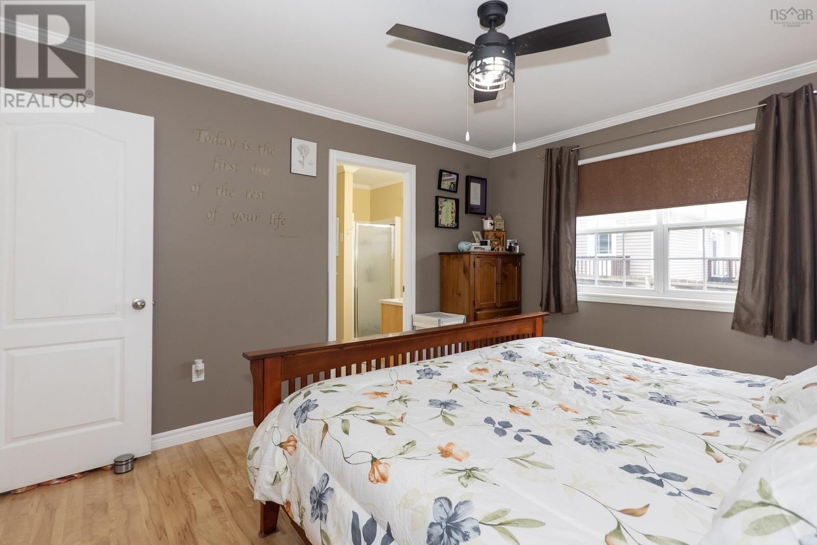 1 CASPER COURT Image 28