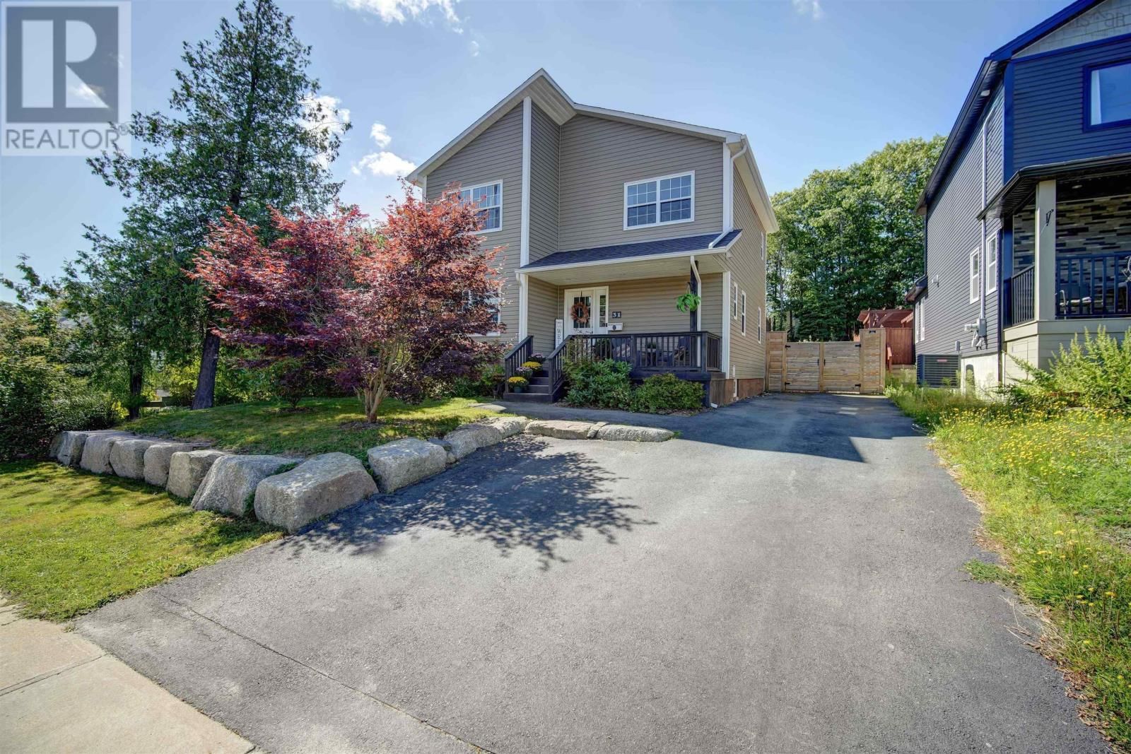 31 ST. MICHAELS AVENUE Image 1