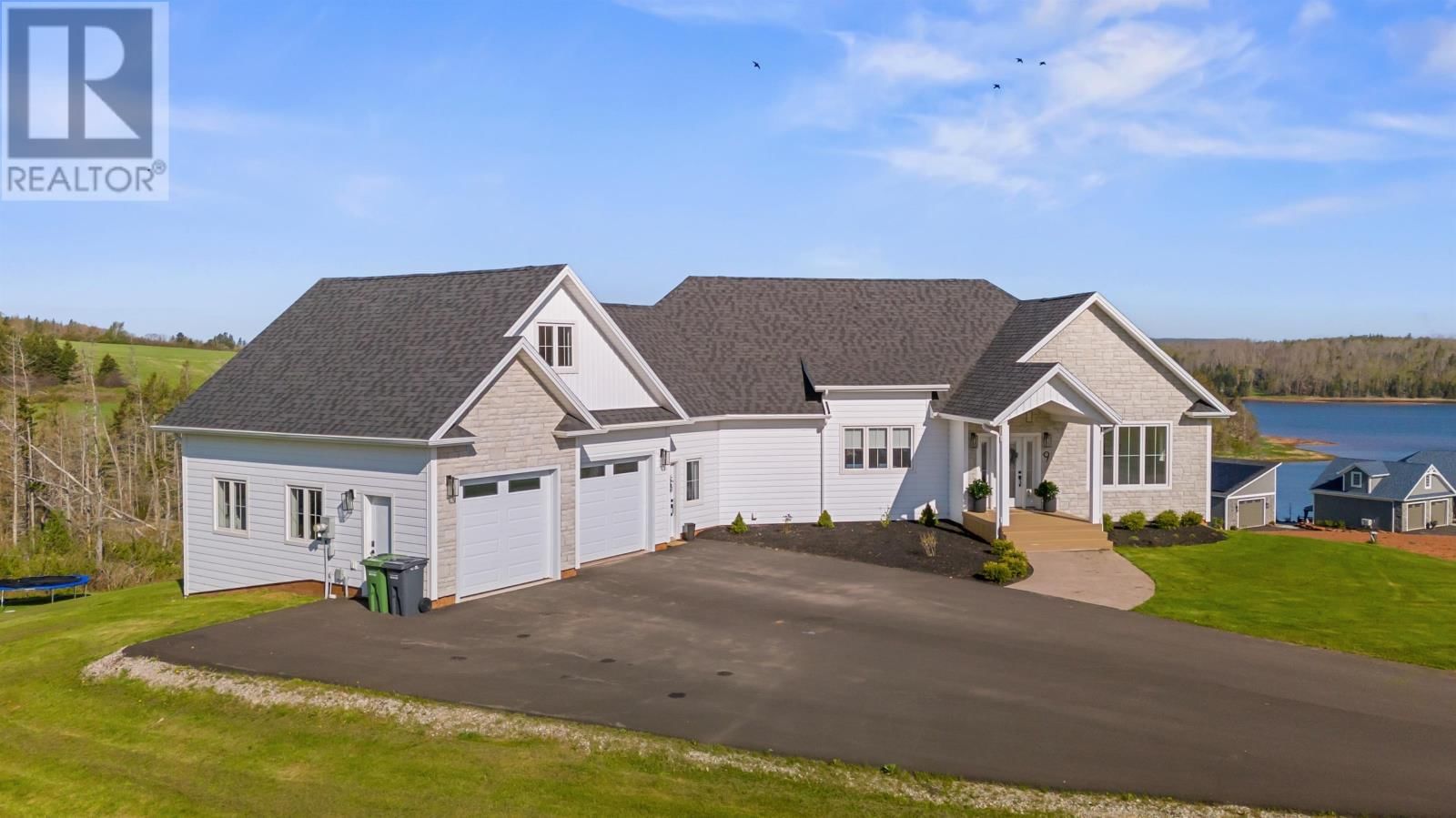 9 Lennys Lane, Clinton, Prince Edward Island C0B 1M0