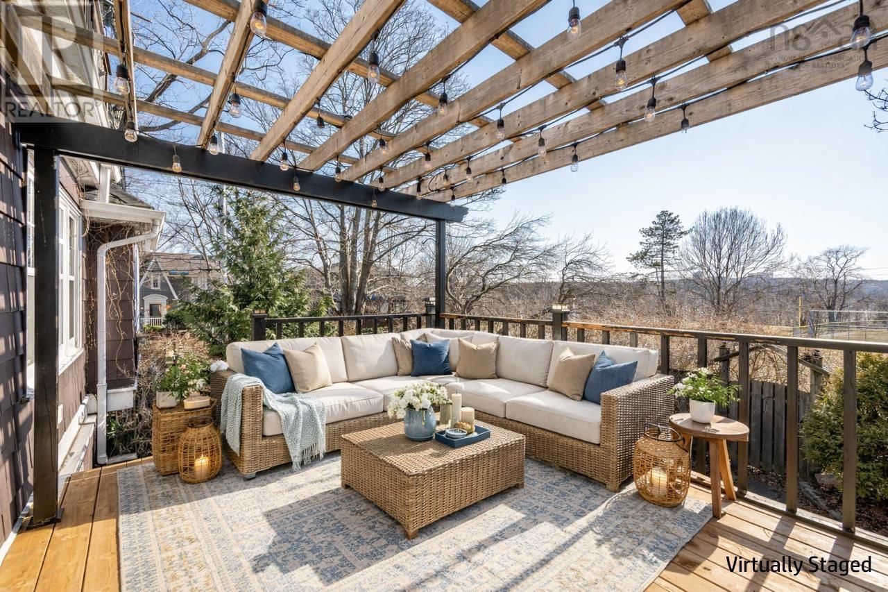 1638 BEECH STREET Image 39