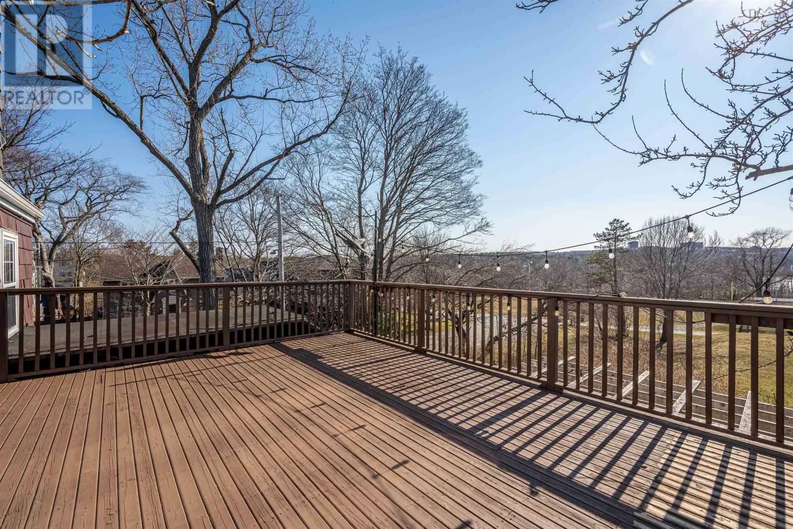 1638 BEECH STREET Image 41