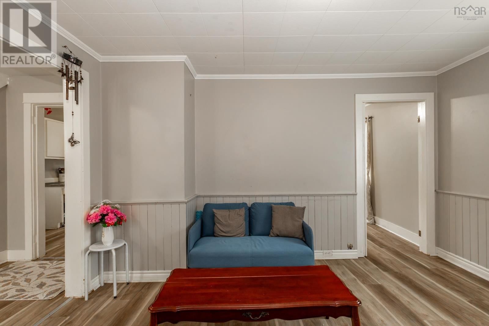 635 FACULTY DRIVE Image 13