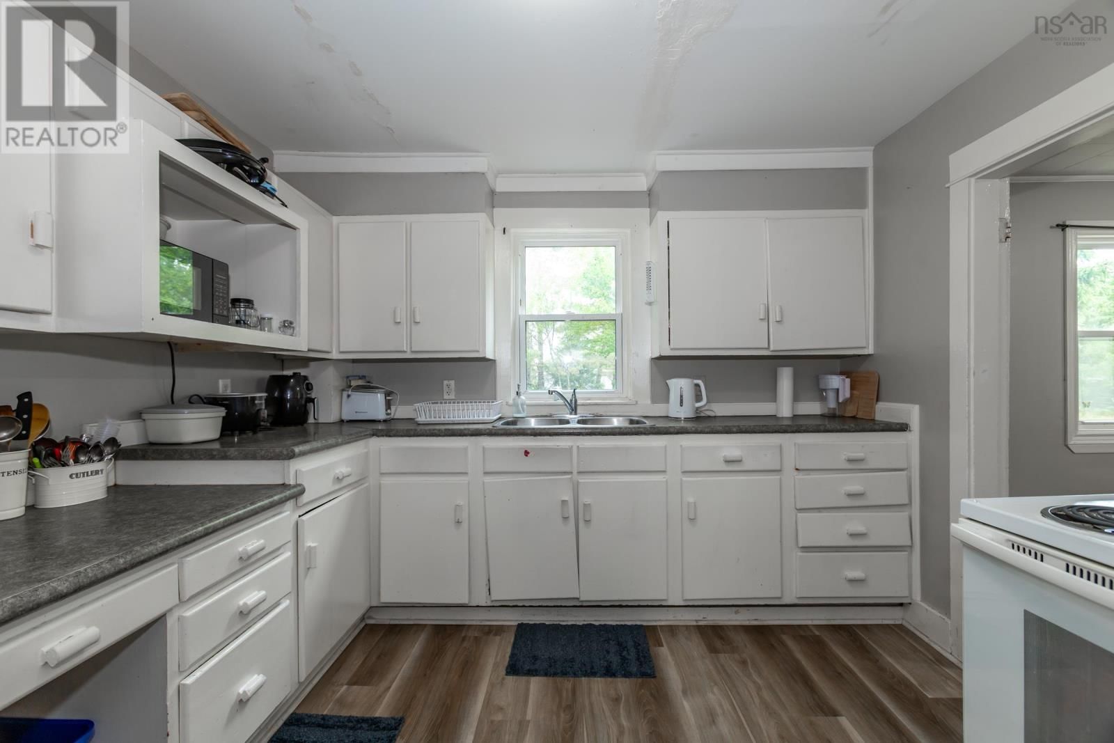 635 FACULTY DRIVE Image 6