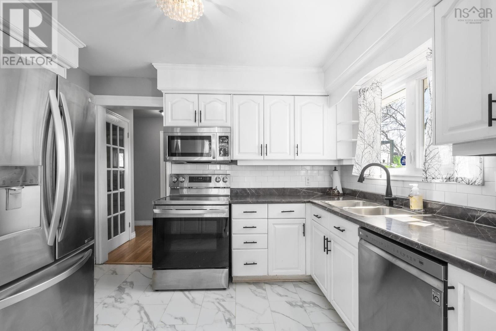 532 HARMONY RIDGE ROAD Image 12