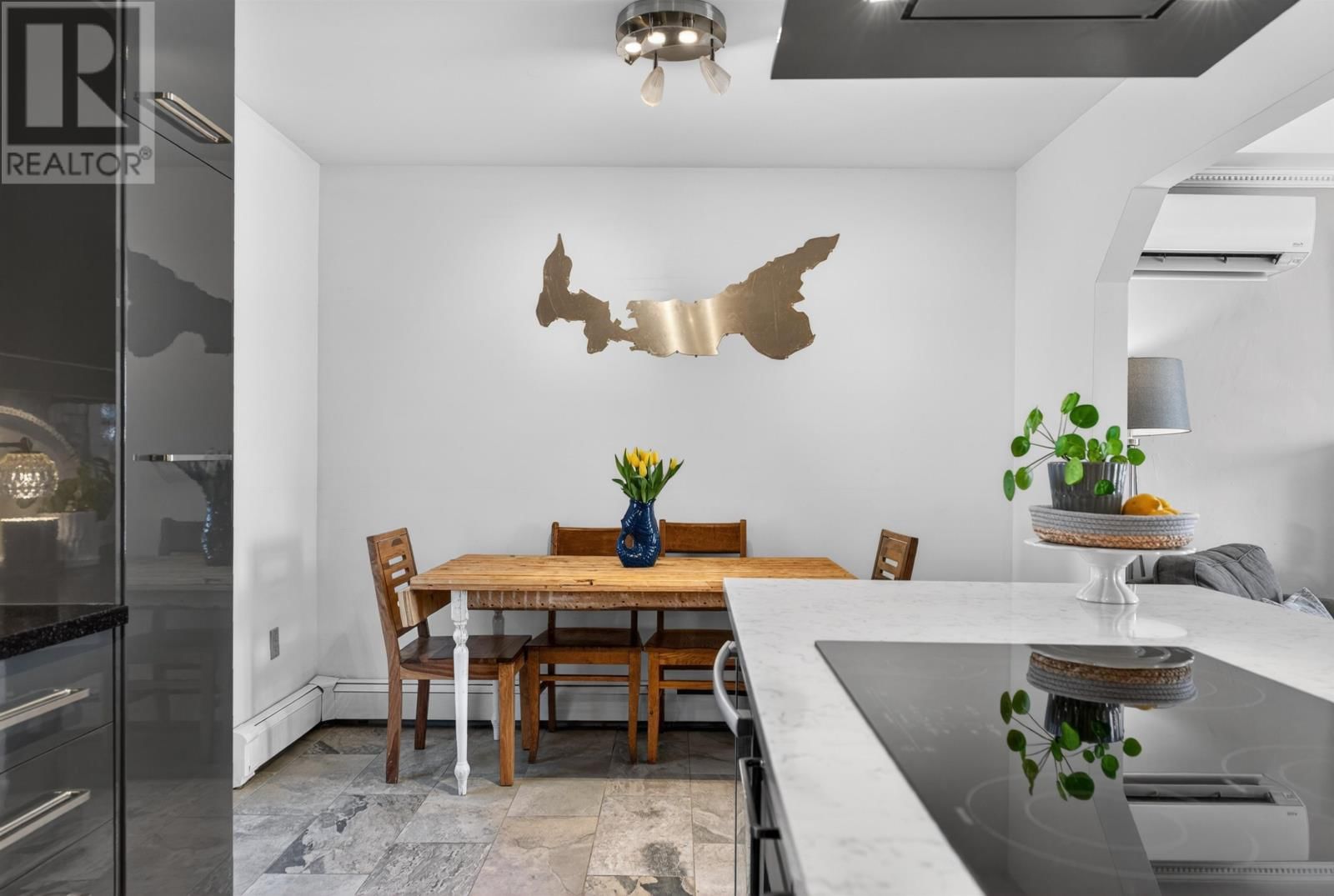 42 CALLBECK CREST Image 18