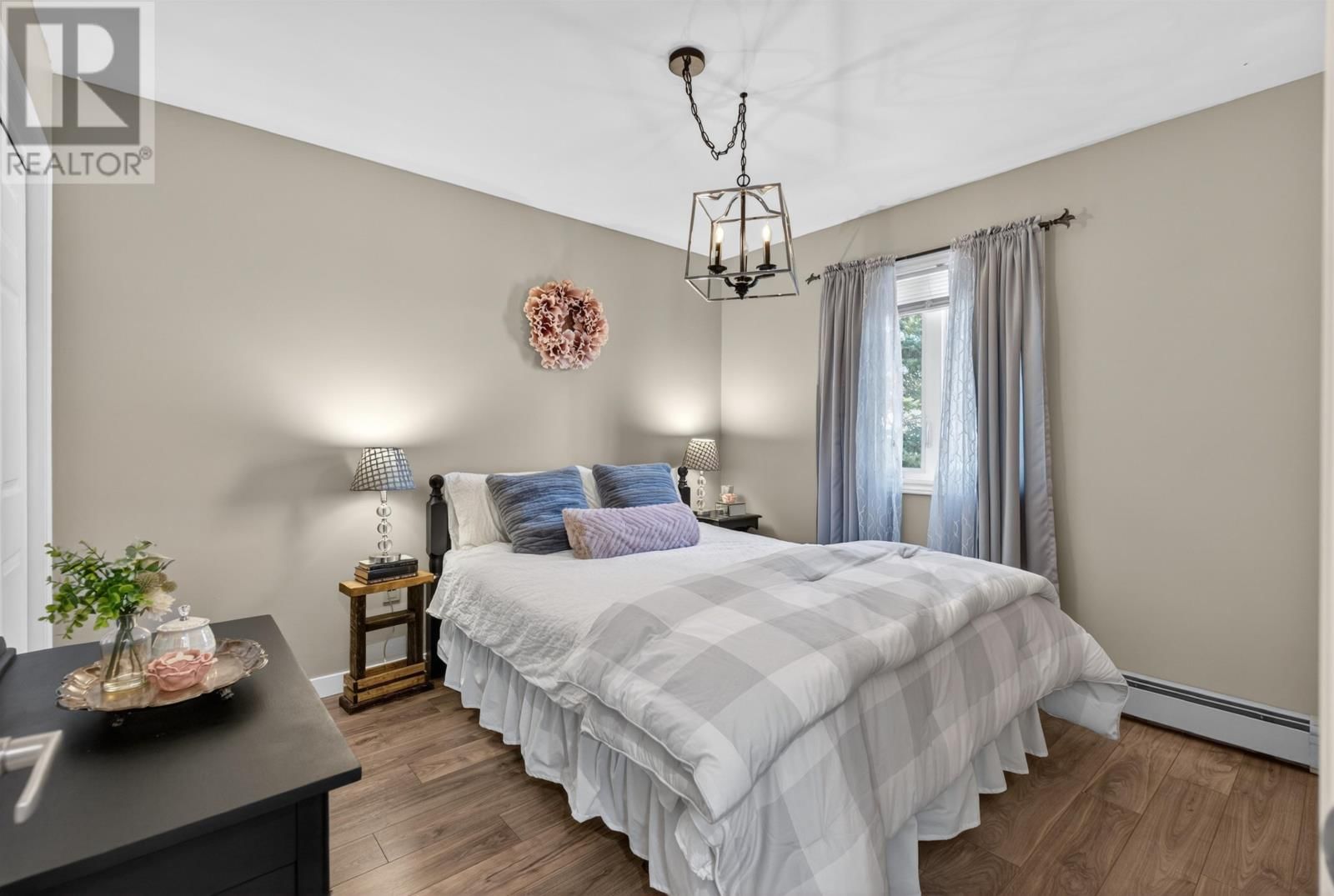 42 CALLBECK CREST Image 26