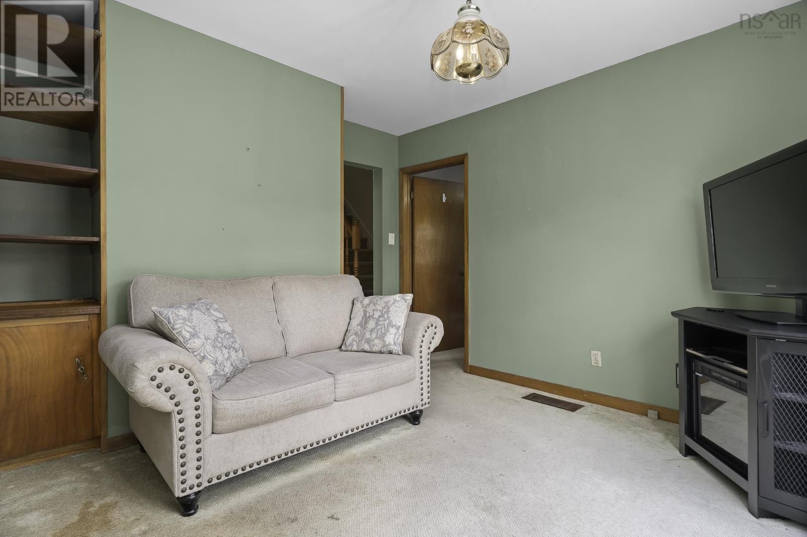 50 CONVOY AVENUE Image 15