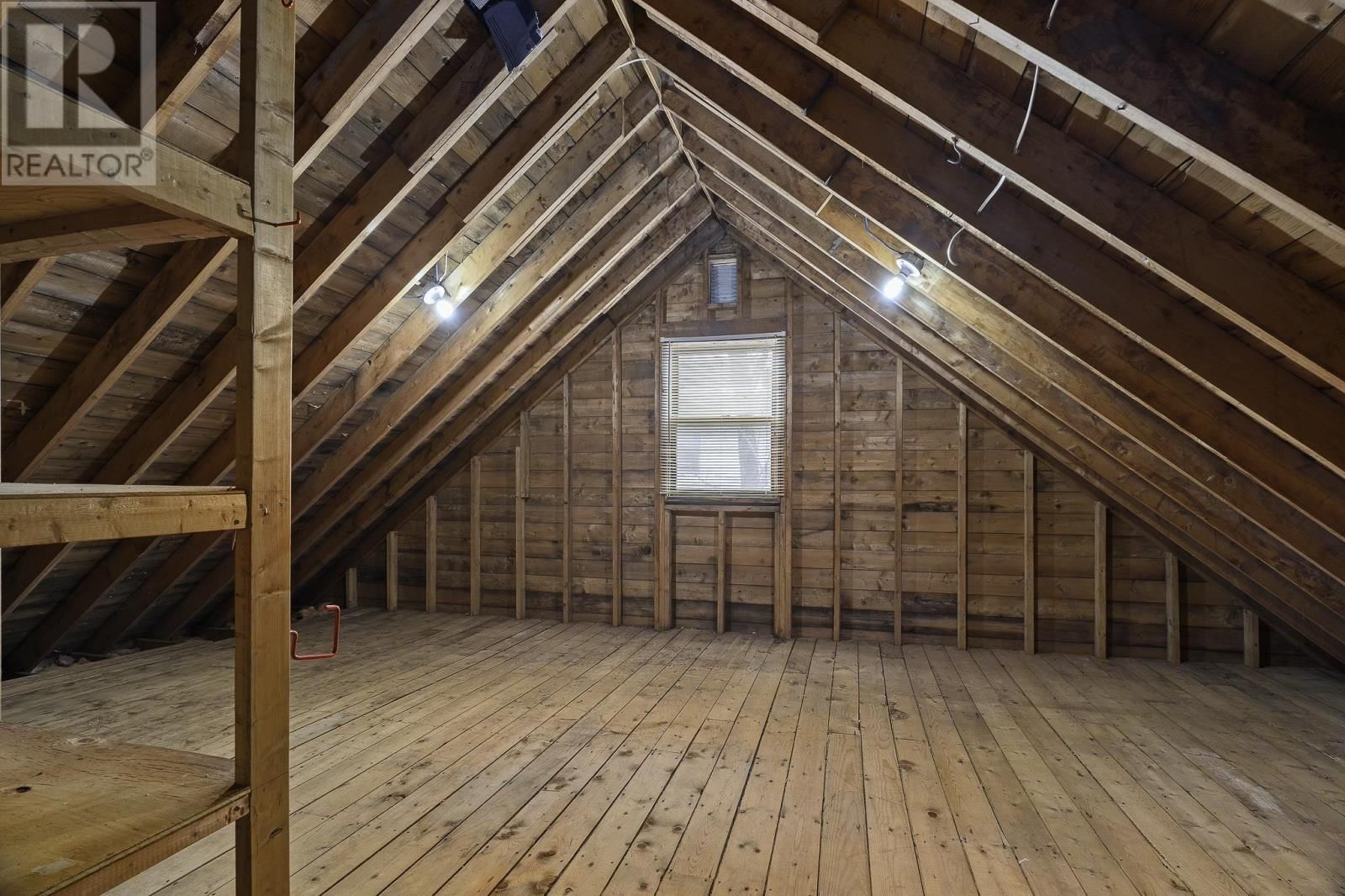 50 CONVOY AVENUE Image 27