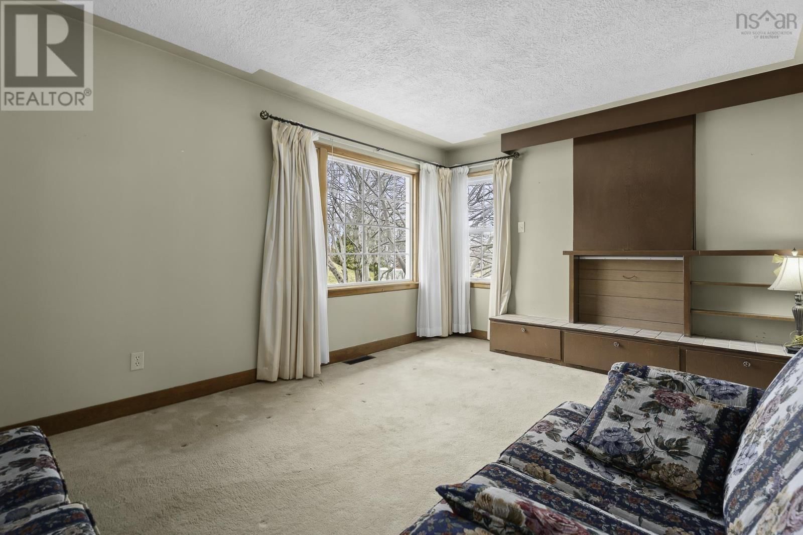 50 CONVOY AVENUE Image 8