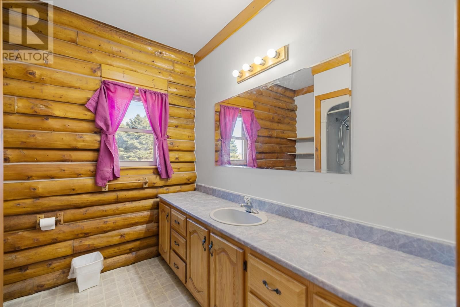 373 48 ROAD Image 17