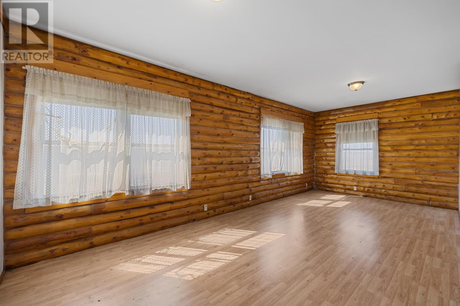 373 48 ROAD Image 22