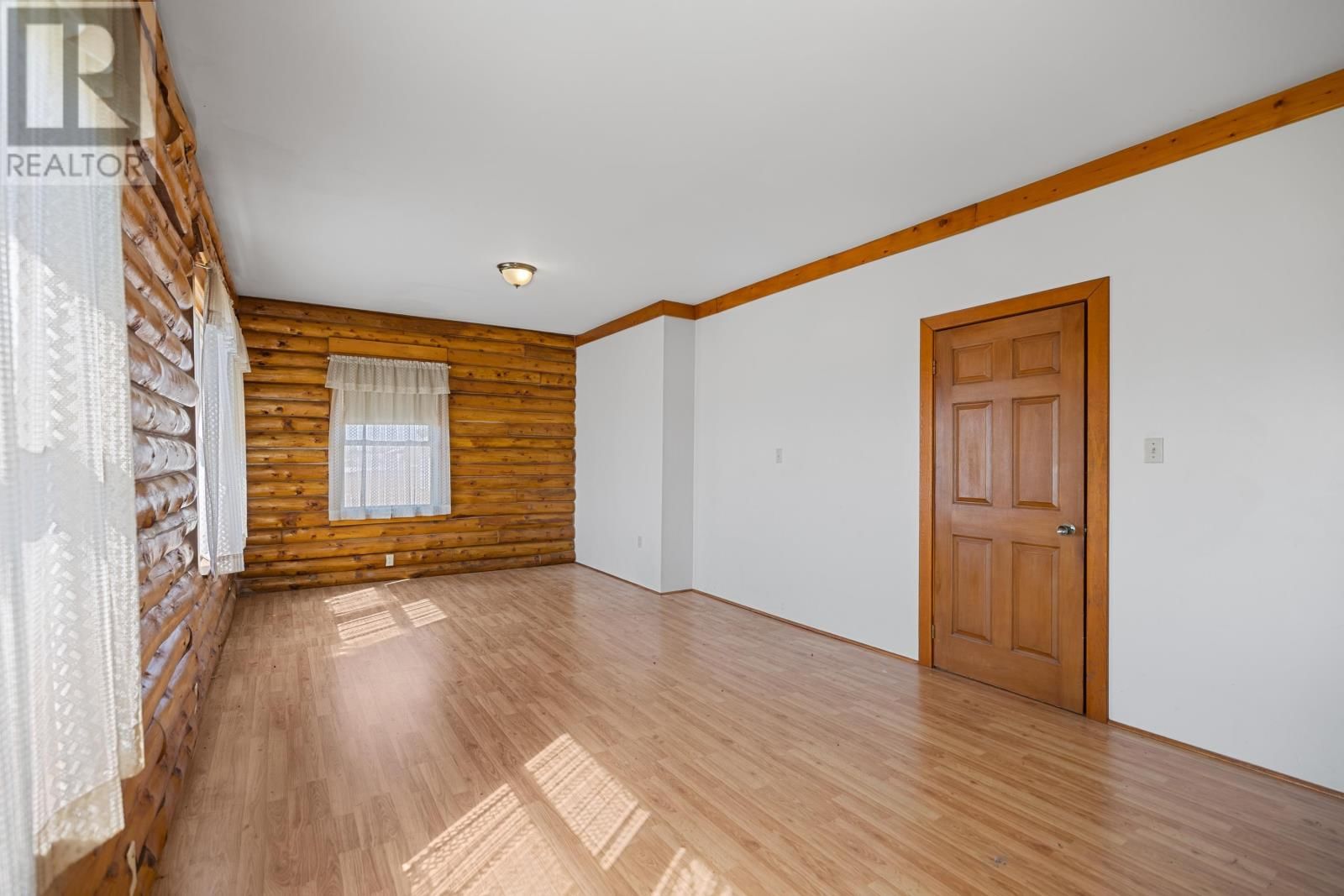 373 48 ROAD Image 23