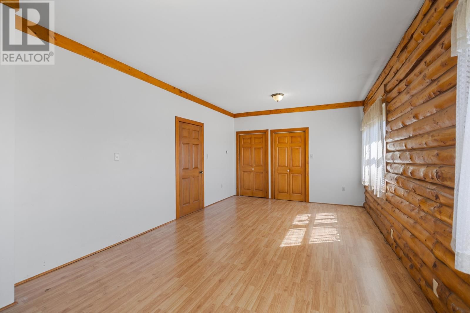 373 48 ROAD Image 24