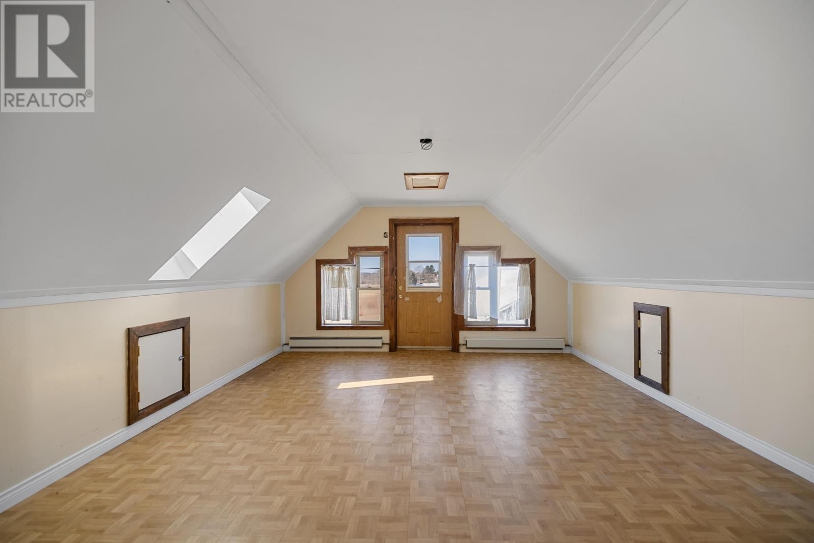 373 48 ROAD Image 29