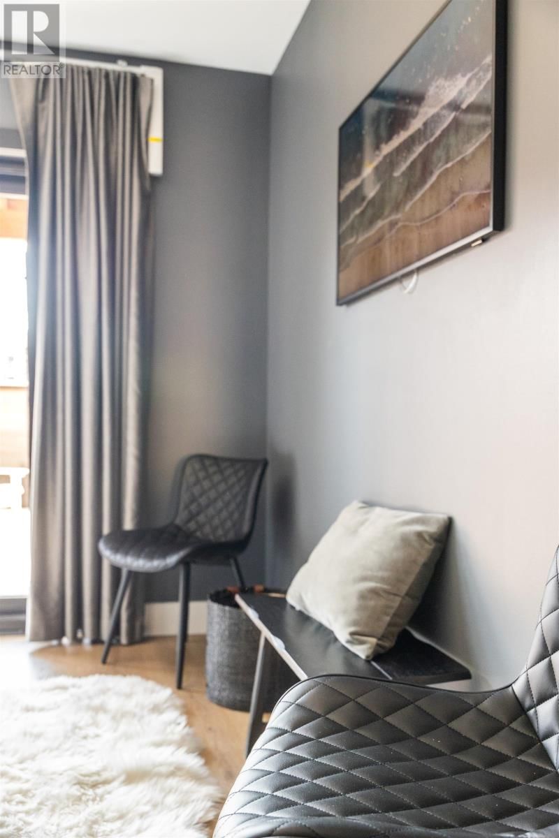 64 DORCHESTER STREET Image 11