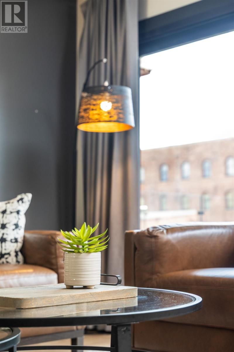 64 DORCHESTER STREET Image 25