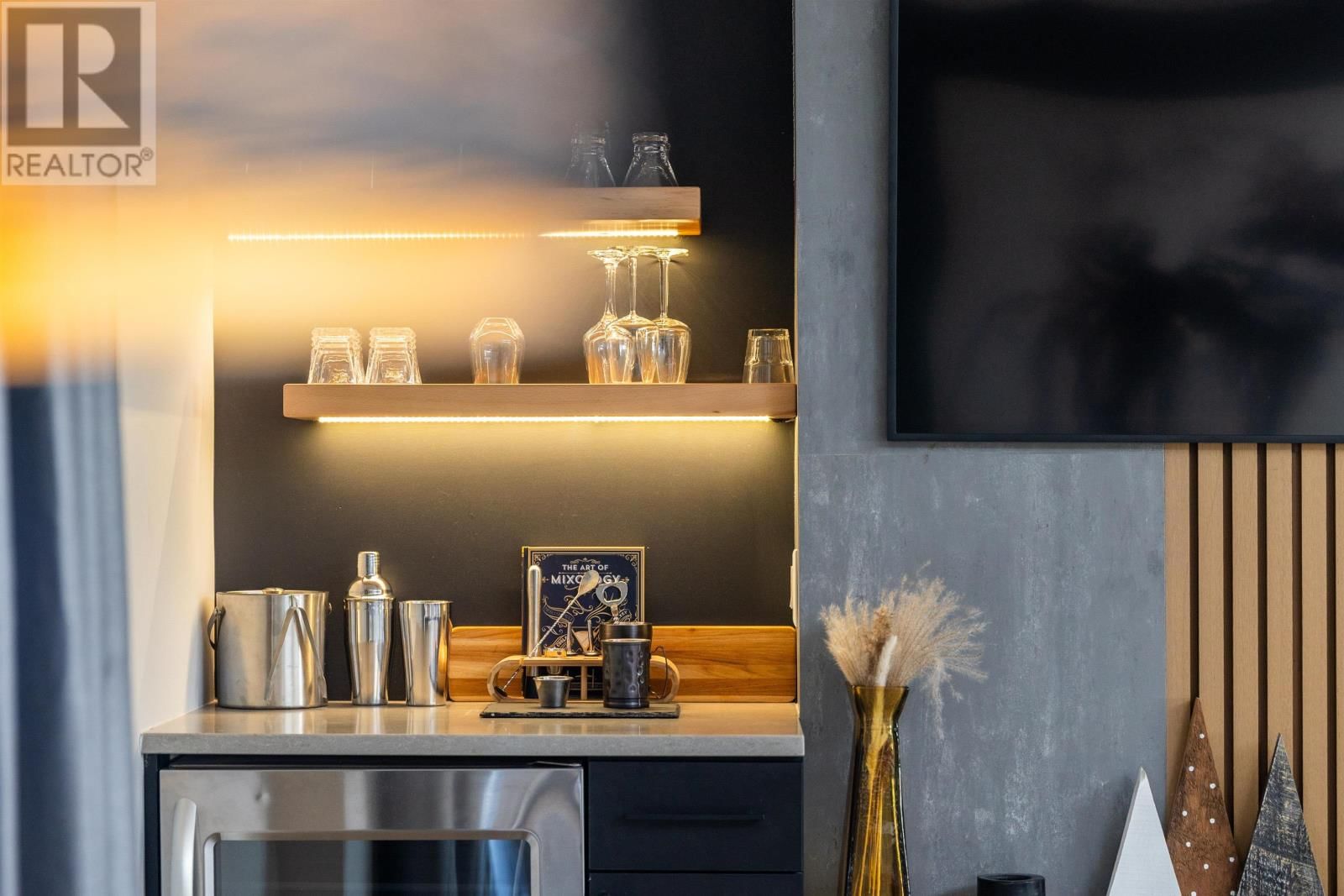 64 DORCHESTER STREET Image 28