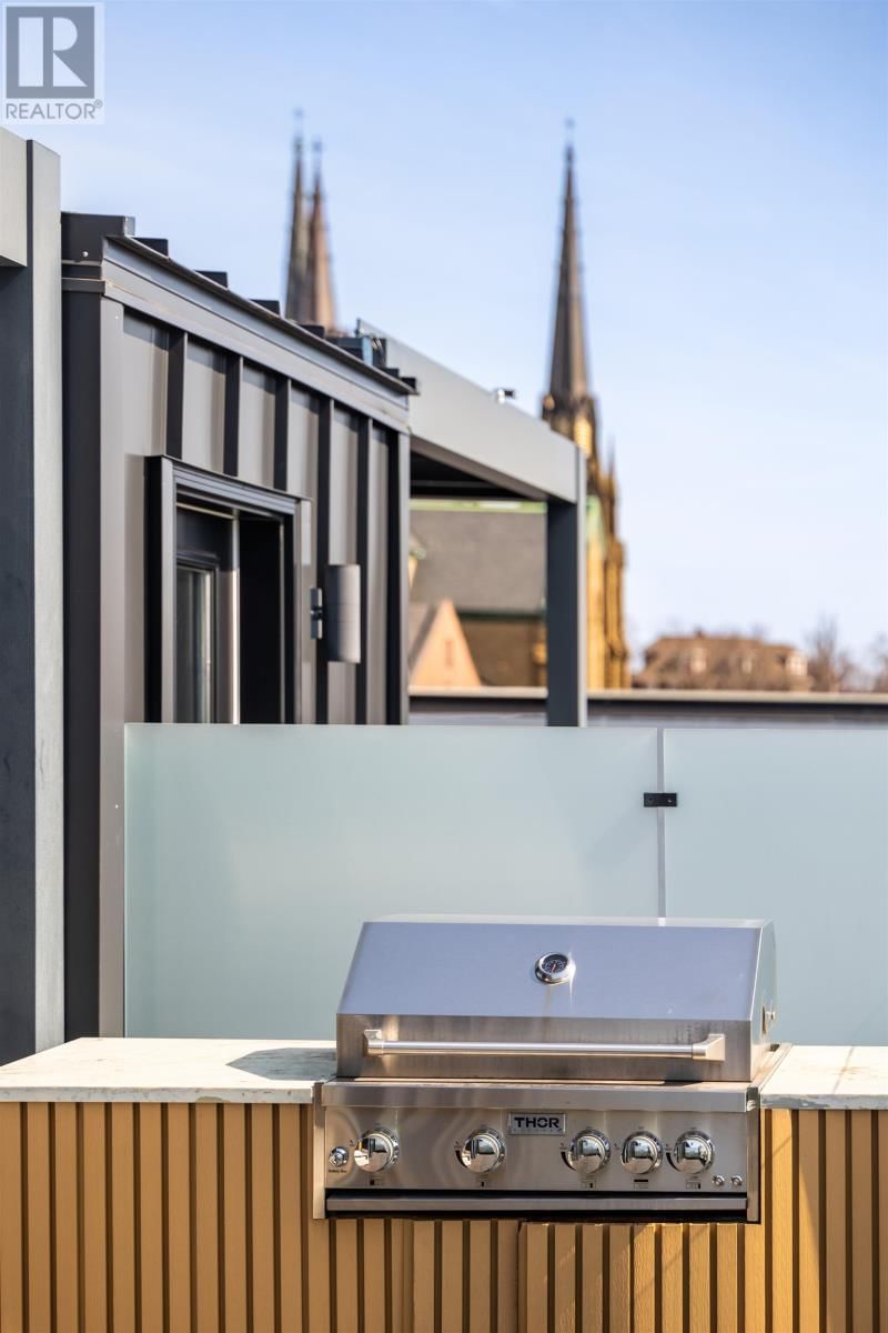 64 DORCHESTER STREET Image 44