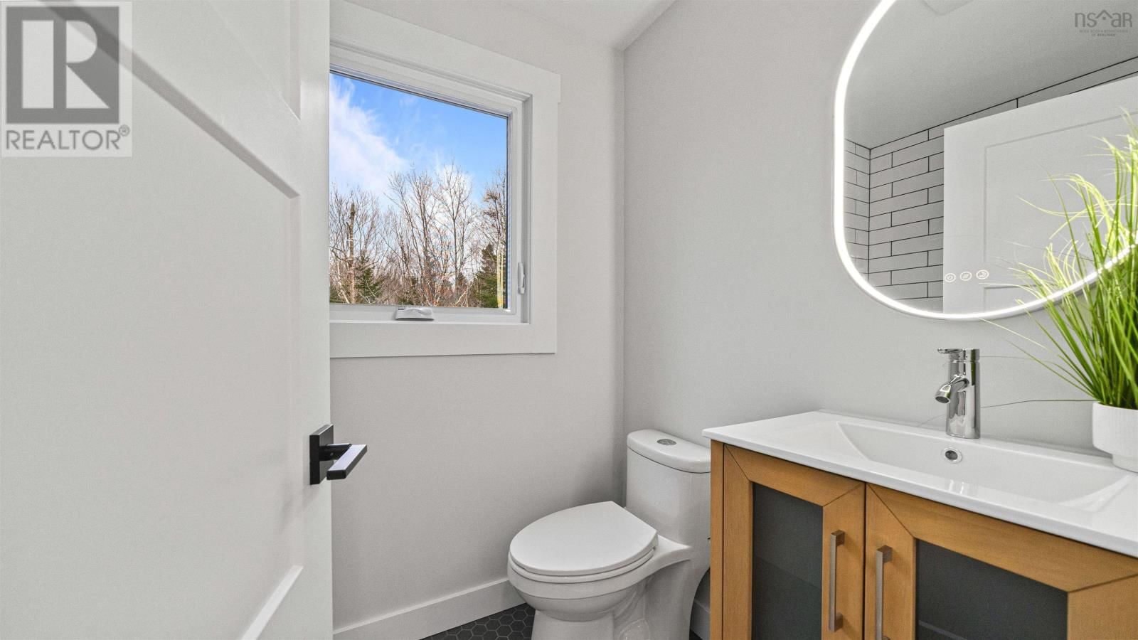 388 UPPER LAKEVILLE ROAD Image 10