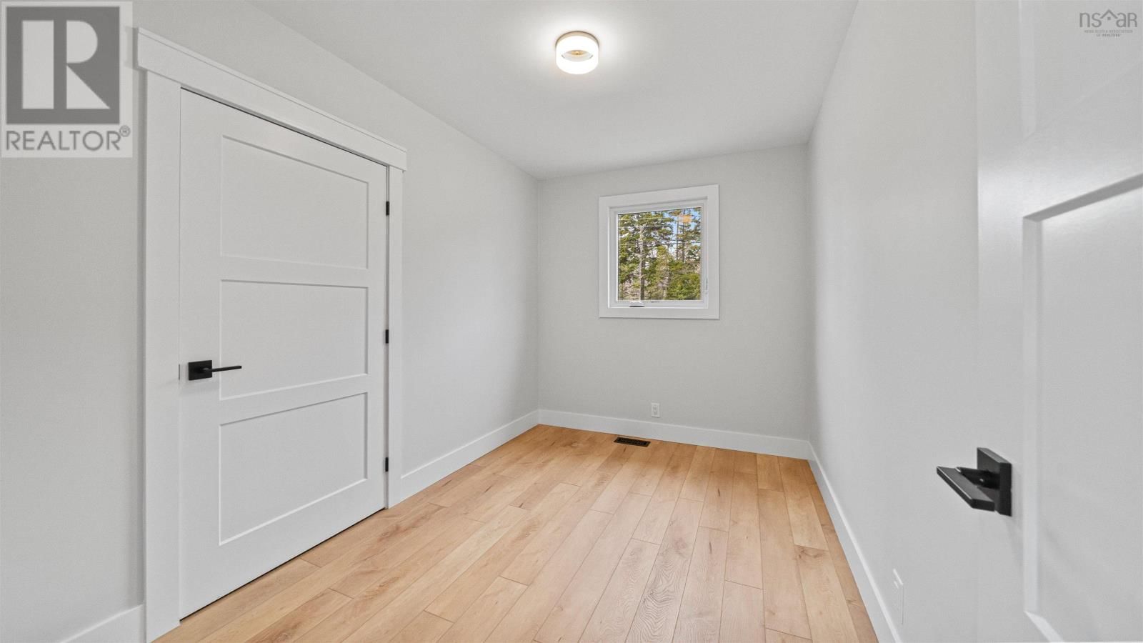 388 UPPER LAKEVILLE ROAD Image 26