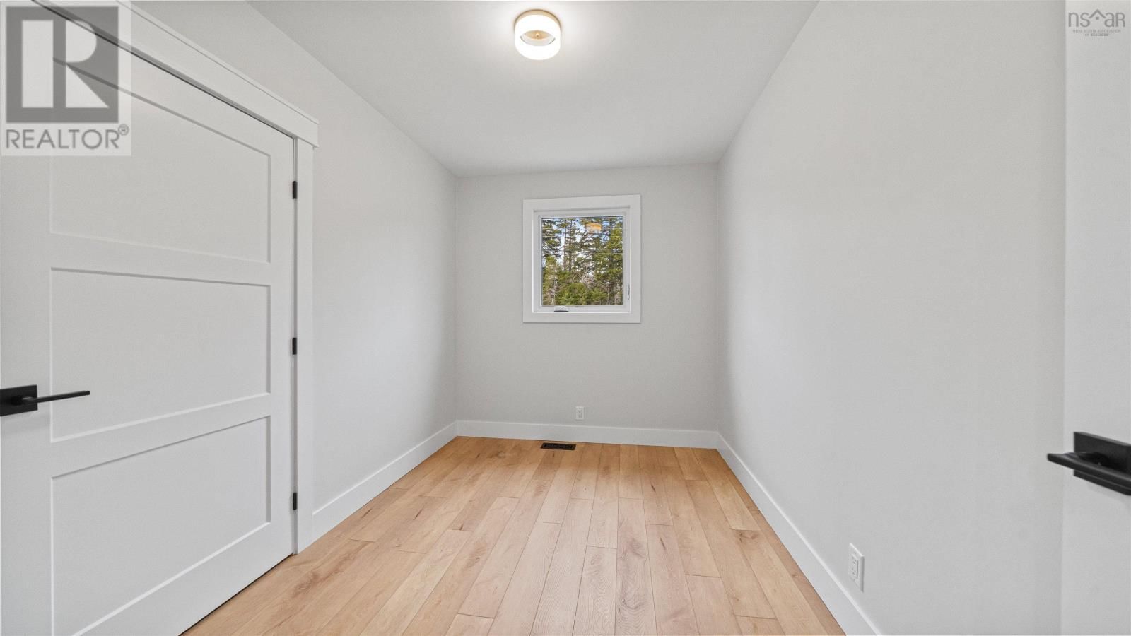 388 UPPER LAKEVILLE ROAD Image 27