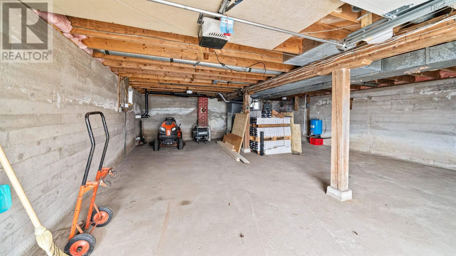 388 UPPER LAKEVILLE ROAD Image 36