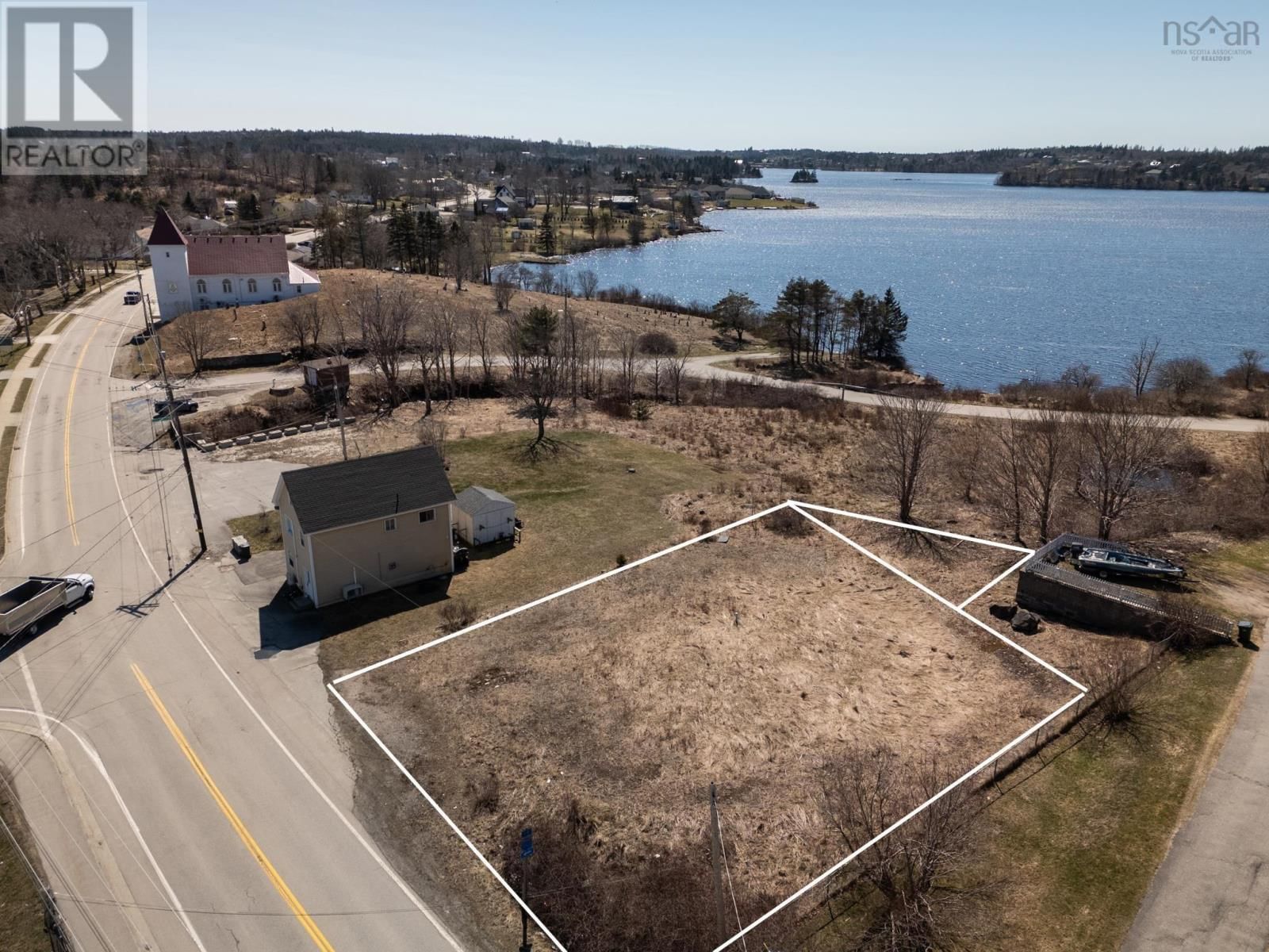 811 Highway 1, Hebron, Nova Scotia B5A 5Z5