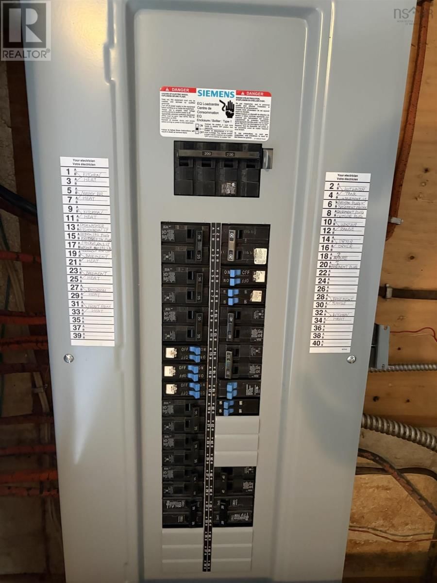 10 CHANDLER DRIVE Image 10