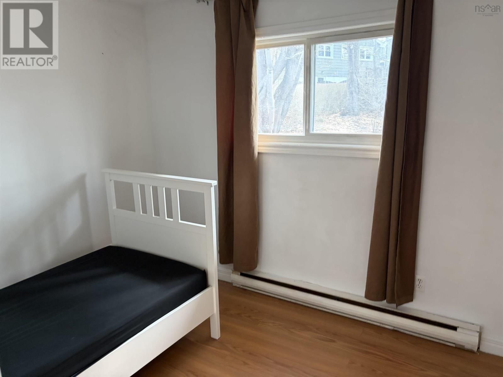 10 CHANDLER DRIVE Image 8