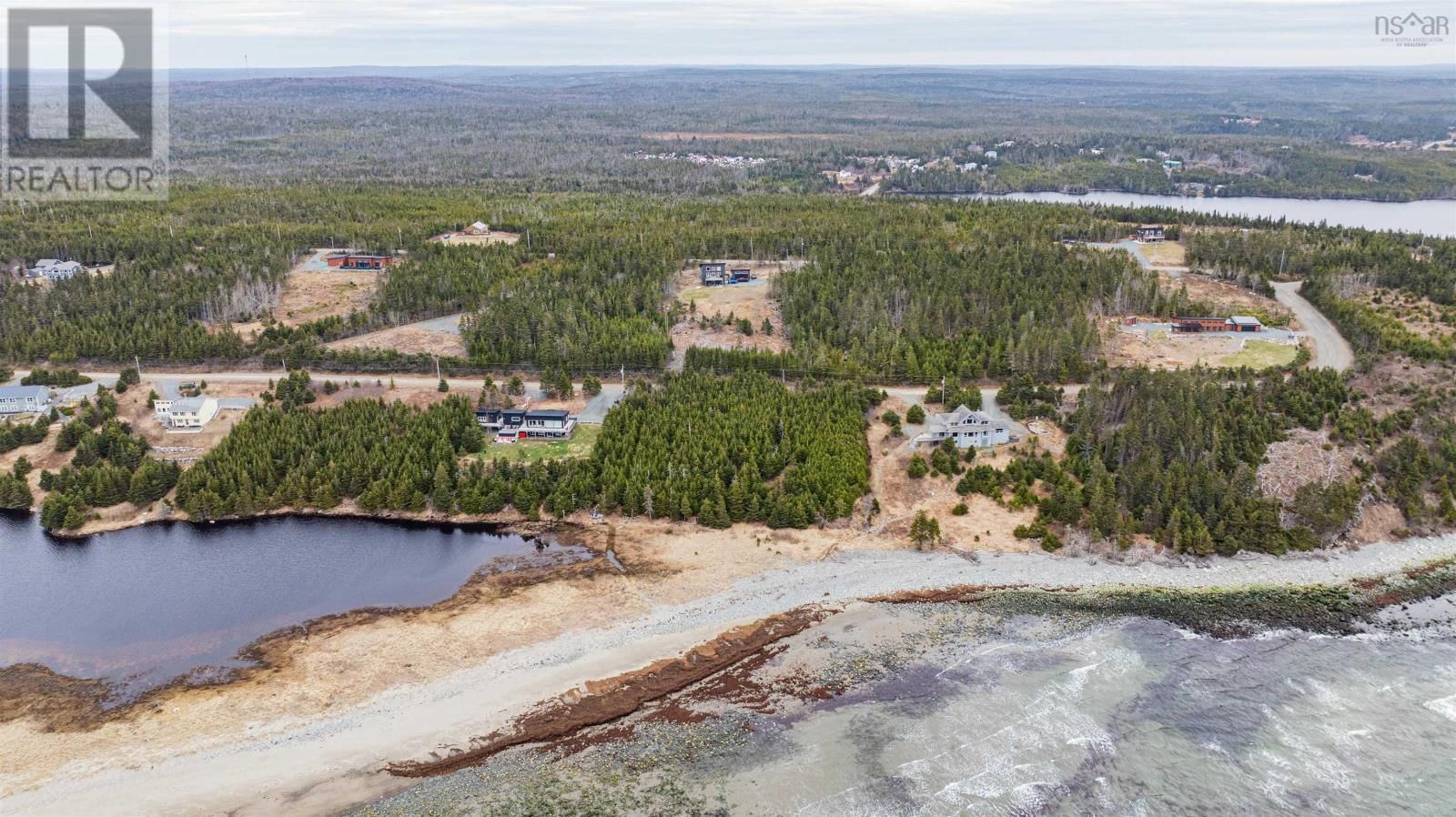 66 KAAKWOGOOK WAY Image 15