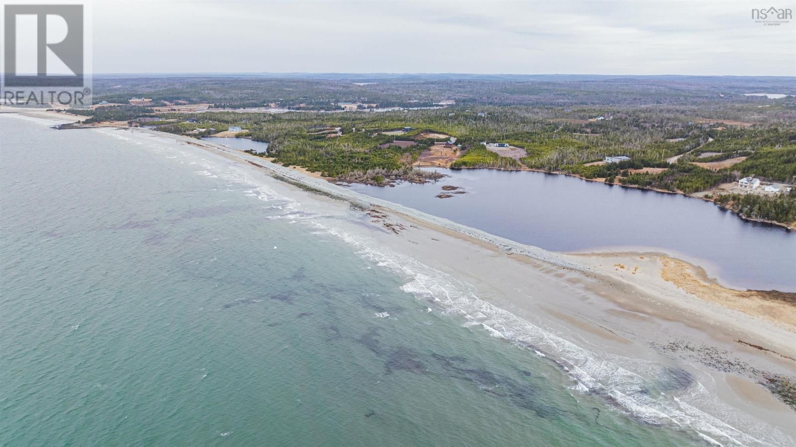 66 KAAKWOGOOK WAY Image 17