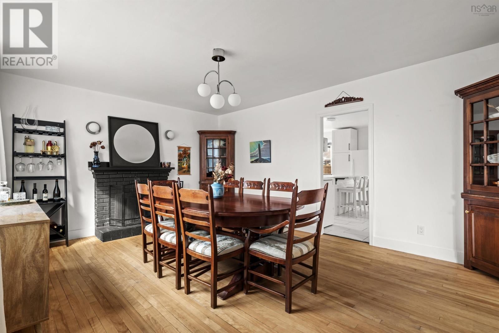 3 SCOTSBURN AVENUE Image 8