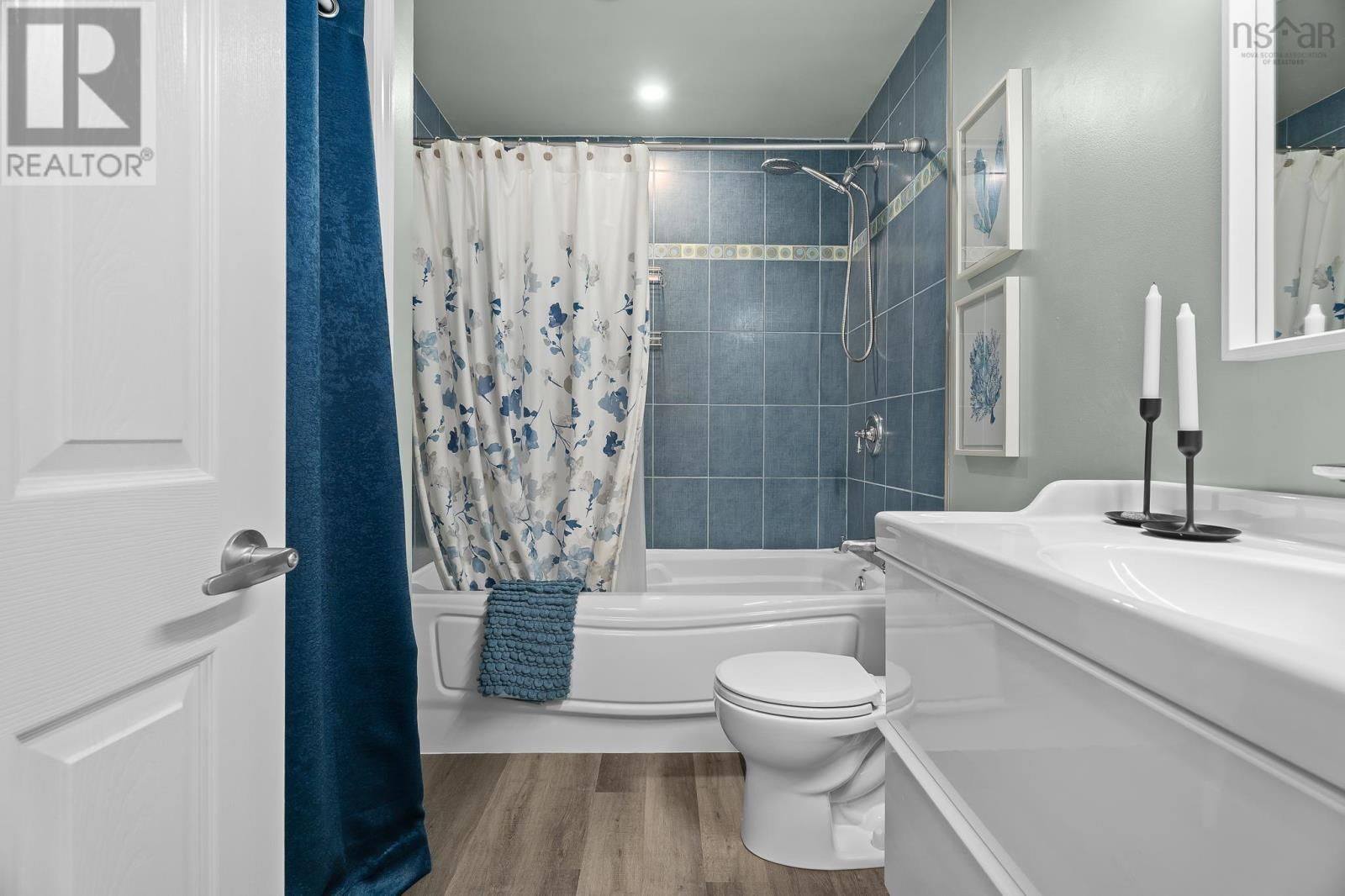 161 SILISTRIA DRIVE Image 21