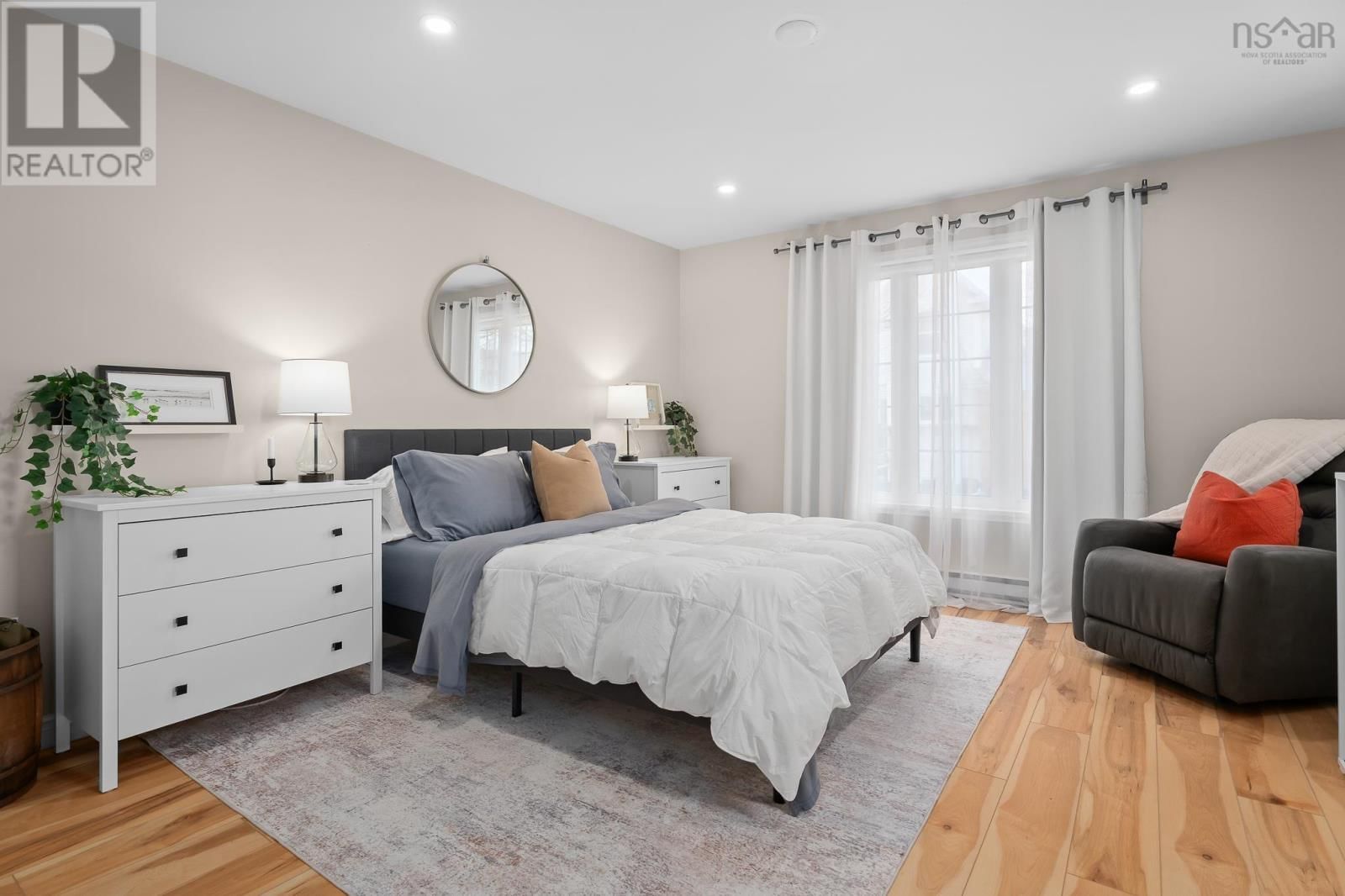 161 SILISTRIA DRIVE Image 23