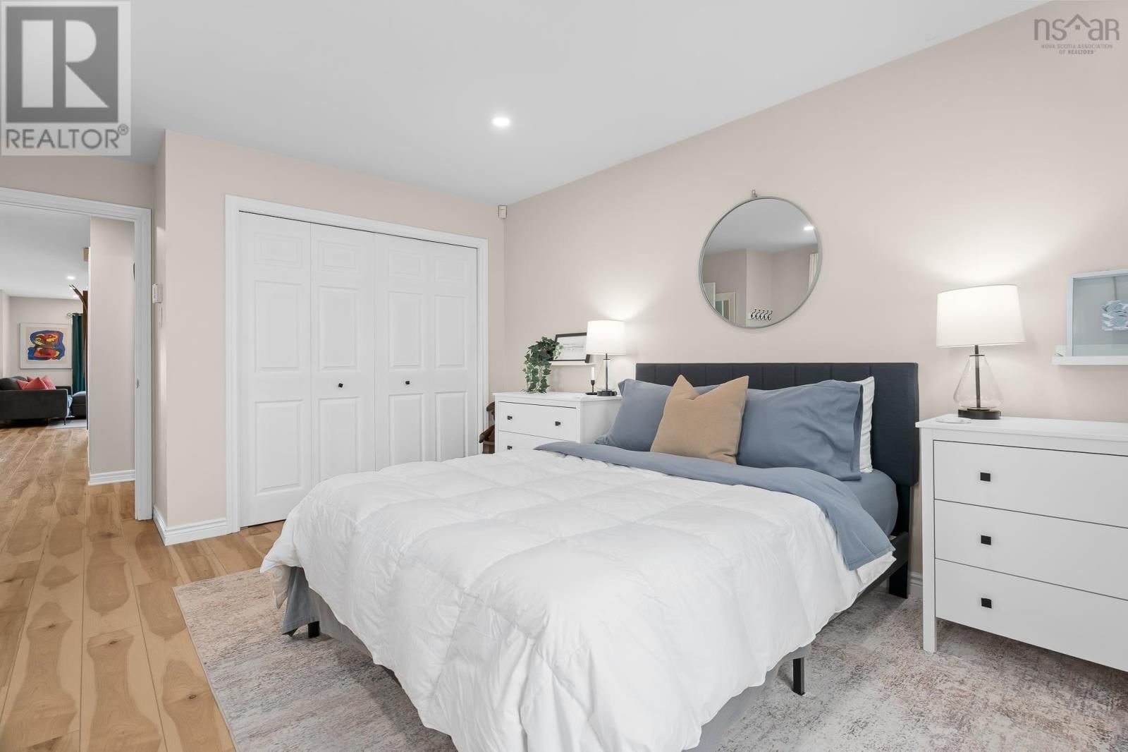 161 SILISTRIA DRIVE Image 24