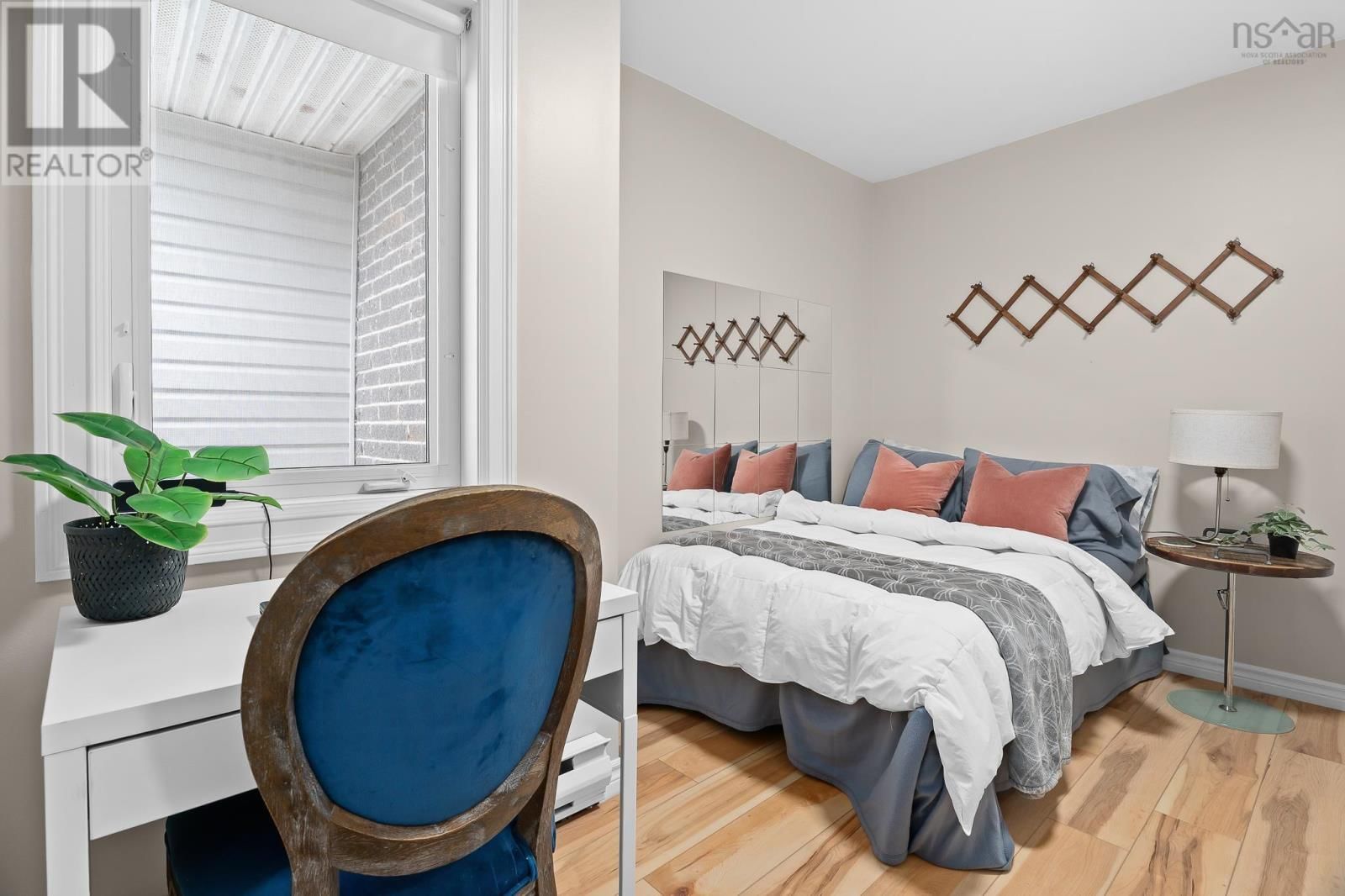 161 SILISTRIA DRIVE Image 27