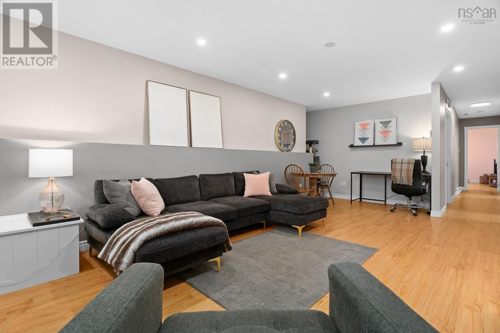 161 SILISTRIA DRIVE Image 35