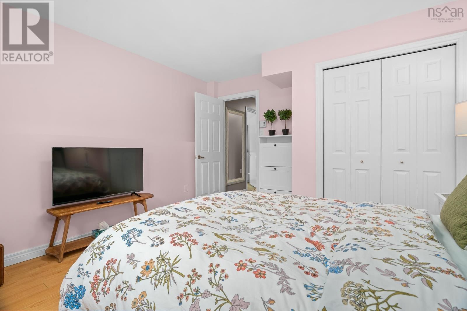 161 SILISTRIA DRIVE Image 42