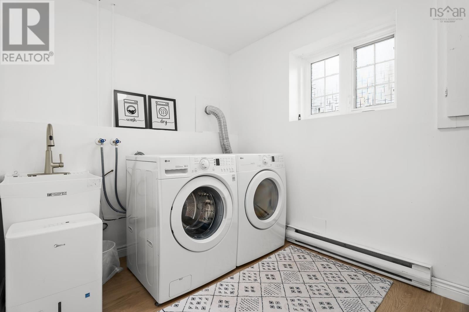 161 SILISTRIA DRIVE Image 45